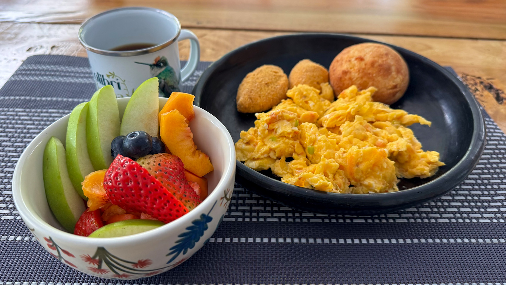 Traditional Colombian breakfast at Retorno del Colibrí